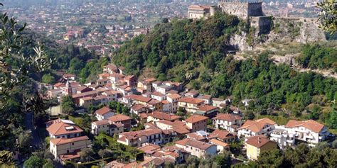 Ilario Agnini sono di Toscana, città Massa, ho 28 anni